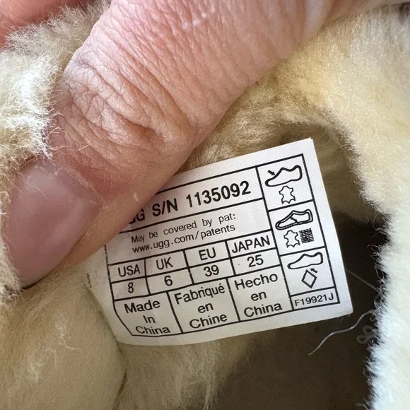 UGG Classic ultra mini platform - Picture 8 of 9